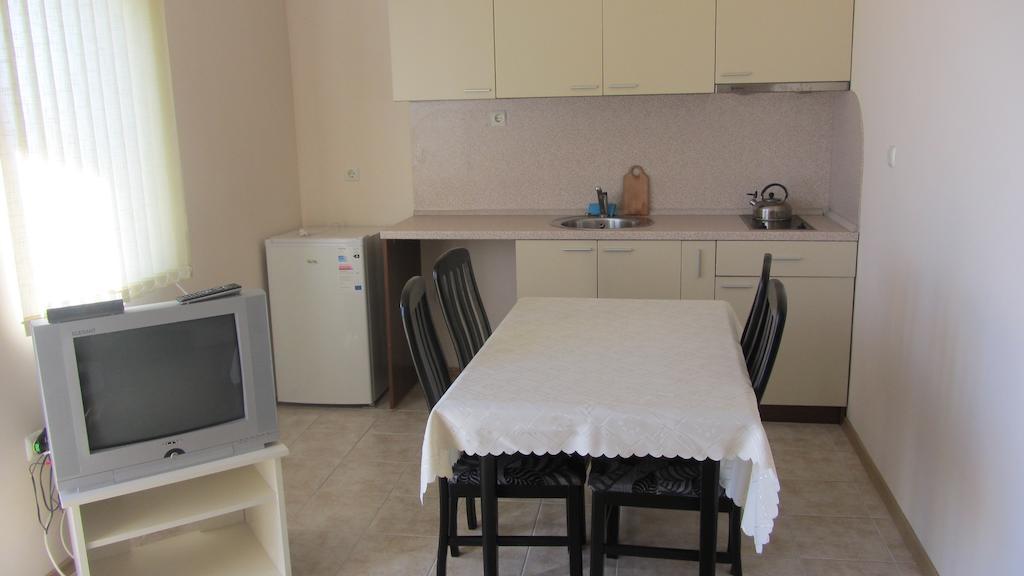 Apartments Bizone 카바르나 객실 사진